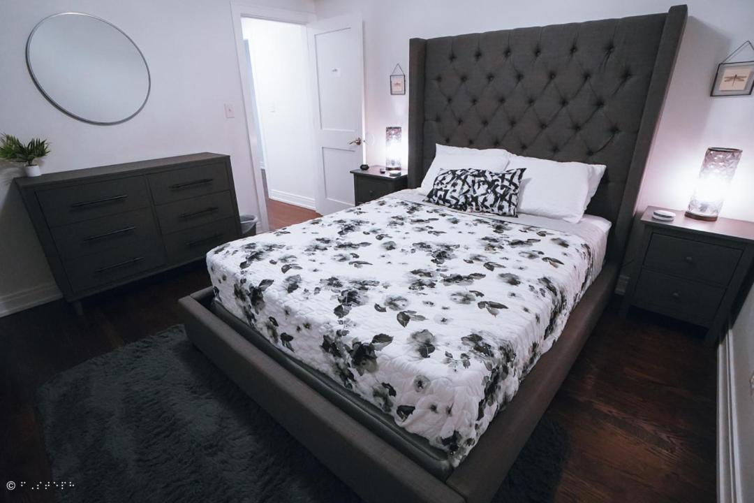 The Blue Golden Luxury Modern 3- Bedroom Apartment In Chicago Ngoại thất bức ảnh